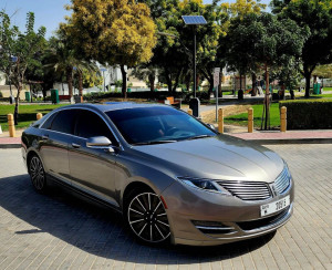 2016 Lincoln MKZ in dubai