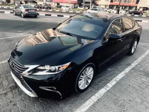2017 Lexus IS in dubai