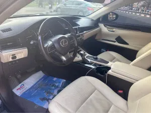 2017 Lexus IS