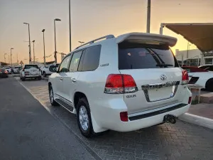 2011 Toyota Land Cruiser