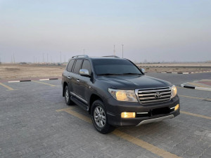 2011 Toyota Land Cruiser