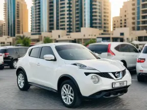 2015 نيسان جوك