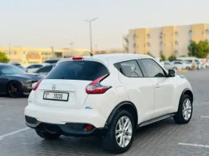 2015 نيسان جوك