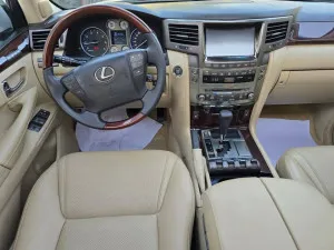 2010 Lexus LX 570