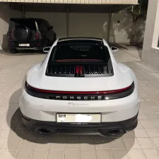 2025 Porsche 911 Carrera