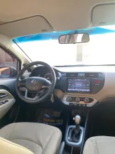 2013 كيا ريو 