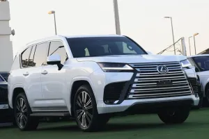 2023 لكزس ال اكس ٦٠٠