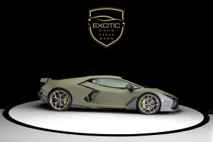 2025 Lamborghini Revuelto