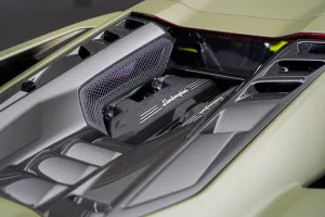2025 Lamborghini Revuelto