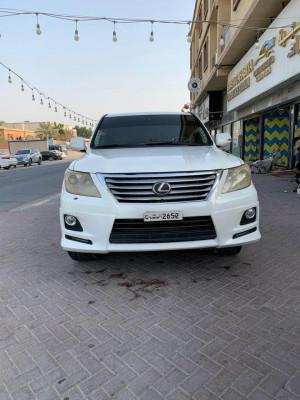 2009 Lexus LX 570 in dubai