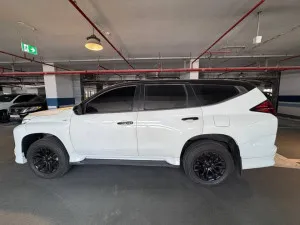 2021 Mitsubishi Montero