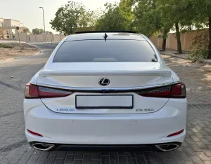 2020 Lexus ES