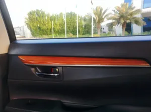 2013 لكزس ES - اي اس