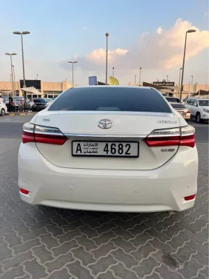 2017 تويوتا كورولا