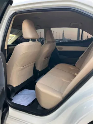 2017 تويوتا كورولا