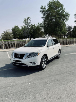2014 Nissan Pathfinder in dubai
