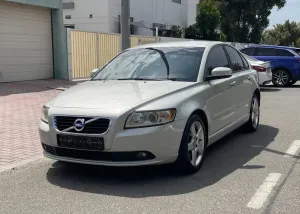 2012 Volvo S40 in dubai