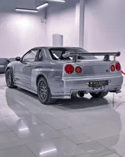 2000 Nissan SkyLine