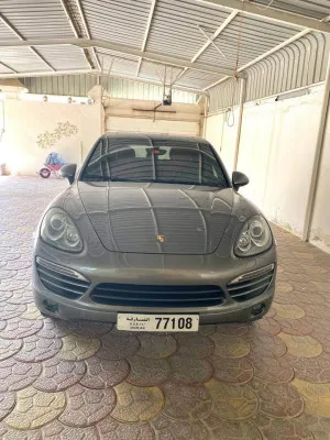 2014 بورش كاين in dubai