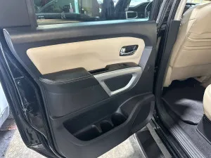 2016 Nissan Titan