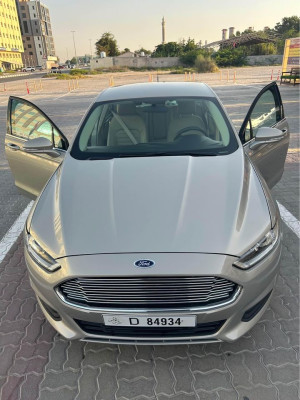 2016 Ford Fusion in dubai