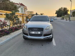 2007 Audi Q7 in dubai