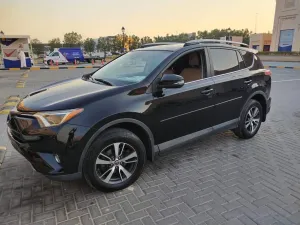 2017 تويوتا راف ٤ in dubai