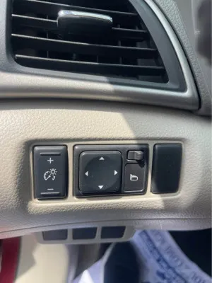 2014 Nissan Tiida