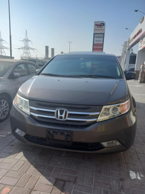 2012 Honda Odyssey in dubai