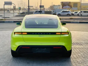2021 بورش تايكون 