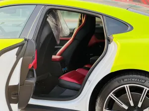 2021 بورش تايكون 