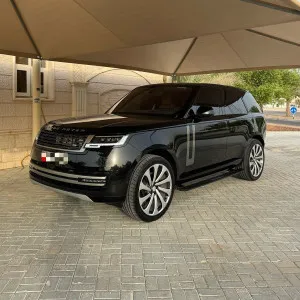 2023 لاند روفر رينج روفر in dubai