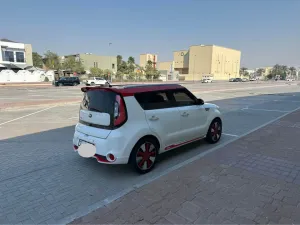 2015 كيا سول