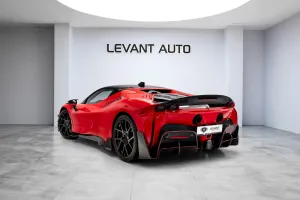 2021 فيراري اسف اف 90