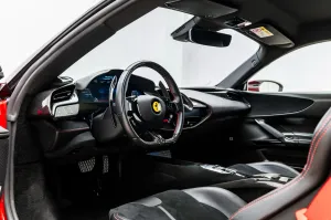 2021 فيراري اسف اف 90