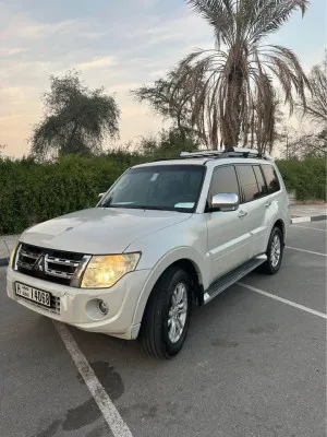 2012 Mitsubishi Pajero in dubai