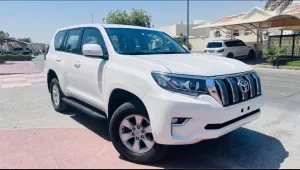 2013 تويوتا برادو in dubai
