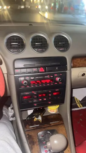 2007 اودي آي ٤