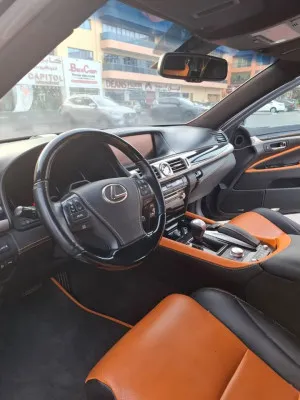2013 Lexus LS