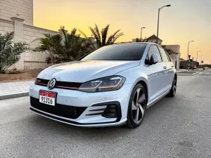 2018 Volkswagen Golf in dubai