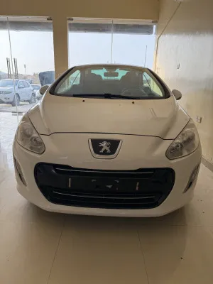 2015 بيجو ٣٠٨ in dubai