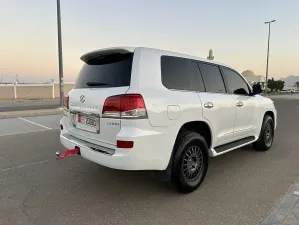 2009 Lexus LX 570
