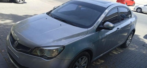 2015 MG 5