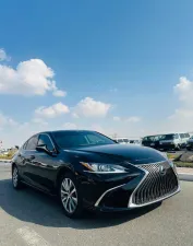 2019 لكزس ES - اي اس