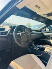 2019 لكزس ES - اي اس