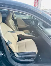 2019 لكزس ES - اي اس