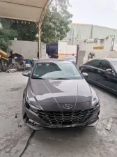 2021 Hyundai Elentra in dubai