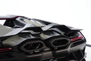 2024 Lamborghini Revuelto