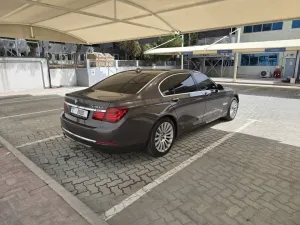 2013 بي أم دابليو الفئة - 7  