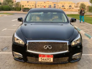 2019 Infiniti Q70